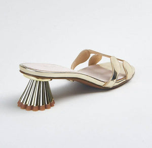The Circle Slide on Sculpted Heel in Gold