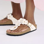Load image into Gallery viewer, Gizeh Flower - The Birkenstock Flower Thong in Light Rose

