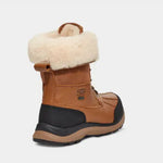 Load image into Gallery viewer, The Ugg Adirondack 3 Boot in Chestnut
