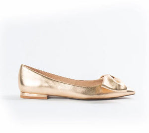 The Bow Pointed Flat in Gold