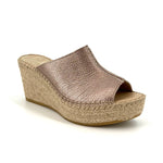 Load image into Gallery viewer, The Center Seam Espadrille Slide Sandal in Metal
