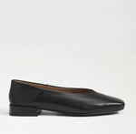 Load image into Gallery viewer, The Square Toe Ballet Flat in Black
