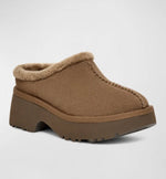 Load image into Gallery viewer, New Heights Clog - The Ugg Cozy Clog in Hickory
