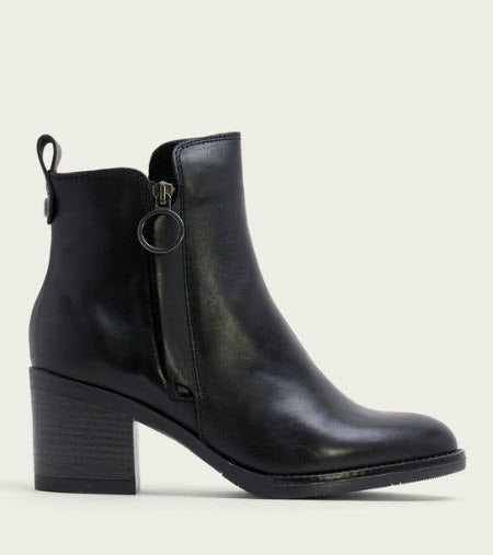 The Side Zip Ankle Bootie in Black