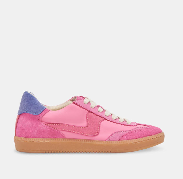 The Gum Sole Court Lace Sneaker in Pink