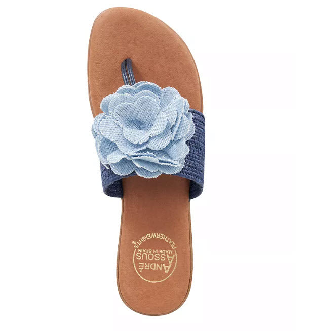 The Raffia Elastic Thong Sandal w Flower in Navy