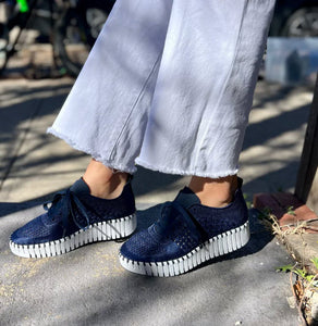 Tulip 4271 - The Knit Sneaker on Mid Platform Wedge in Dark Indigo