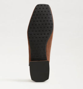 The Square Toe Ballet Flat in Dk Toffee