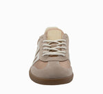 Load image into Gallery viewer, The Retro Soccer Lace Sneaker in Beige
