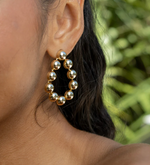 Load image into Gallery viewer, The Statement Oval Earring in Gold
