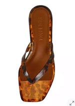 Load image into Gallery viewer, The Jelly Thong on Kitten Heel in Tortoise
