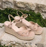 Load image into Gallery viewer, The Bow Platform Espadrille in Latte
