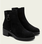 Load image into Gallery viewer, The Side Zip Casual Bootie in Black
