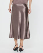 Load image into Gallery viewer, The Satin Midi Skirt in Mauve Brown
