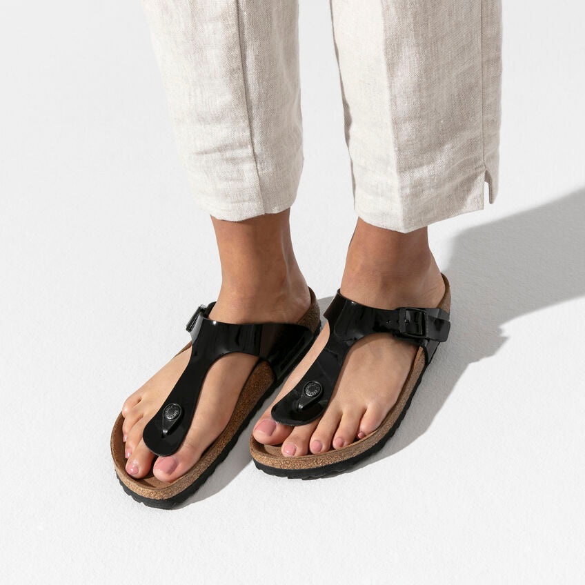 Gizeh - The Birkenstock Classic Thong in Black Patent