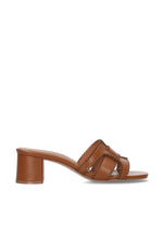 Load image into Gallery viewer, The Scallop Edge Sandal in Cuero
