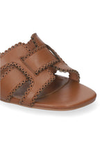 Load image into Gallery viewer, The Scallop Edge Sandal in Cuero
