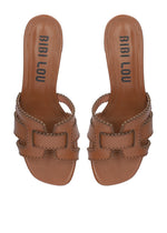 Load image into Gallery viewer, The Scallop Edge Sandal in Cuero
