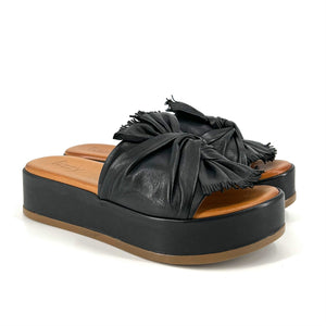 The Knotted Flatform Slide Sandal in Black