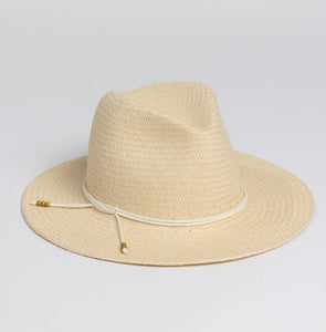 The Classic Travel Packable Hat in Natural White