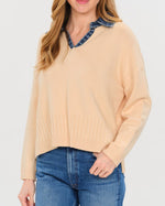 Load image into Gallery viewer, The Denim Collar Sweater in Off White
