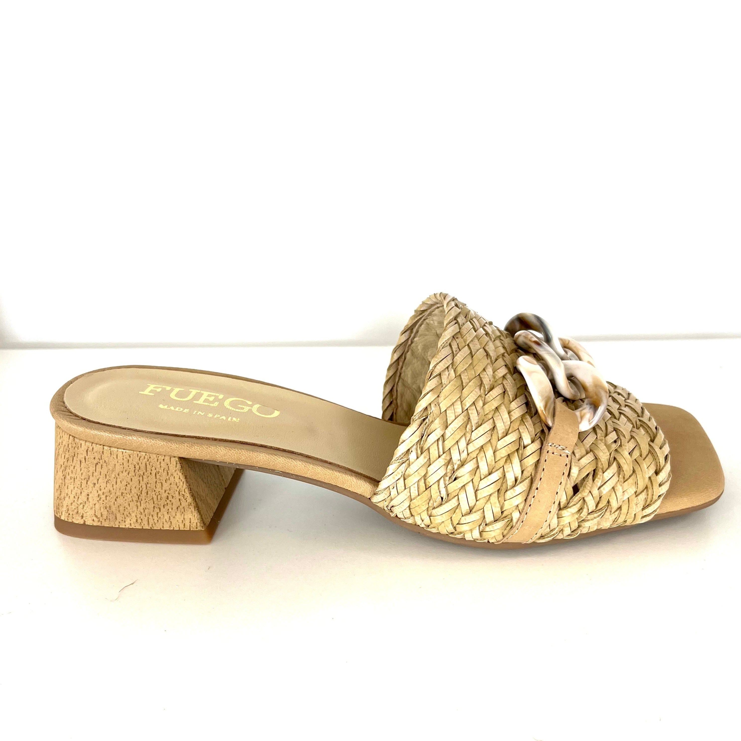 The Woven Leather Slide Sandal with Resin Chain in Natural