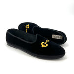 Load image into Gallery viewer, The Velvet Everyday Flat with Embroidered Bit in Black
