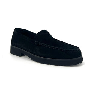 The Cozy Lined Loafer in Black
