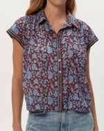 Load image into Gallery viewer, The Short Sleeve Floral Button Up in Sky
