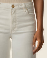 Load image into Gallery viewer, The Wide Leg Jean in Ecru
