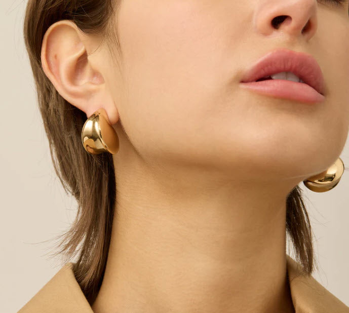 The Puff Drop Earring in Gold
