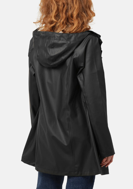 The Rain Jacket in Black