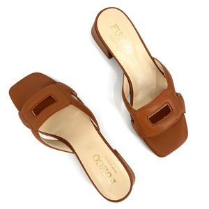The Rectangle Slide Sandal in Luggage