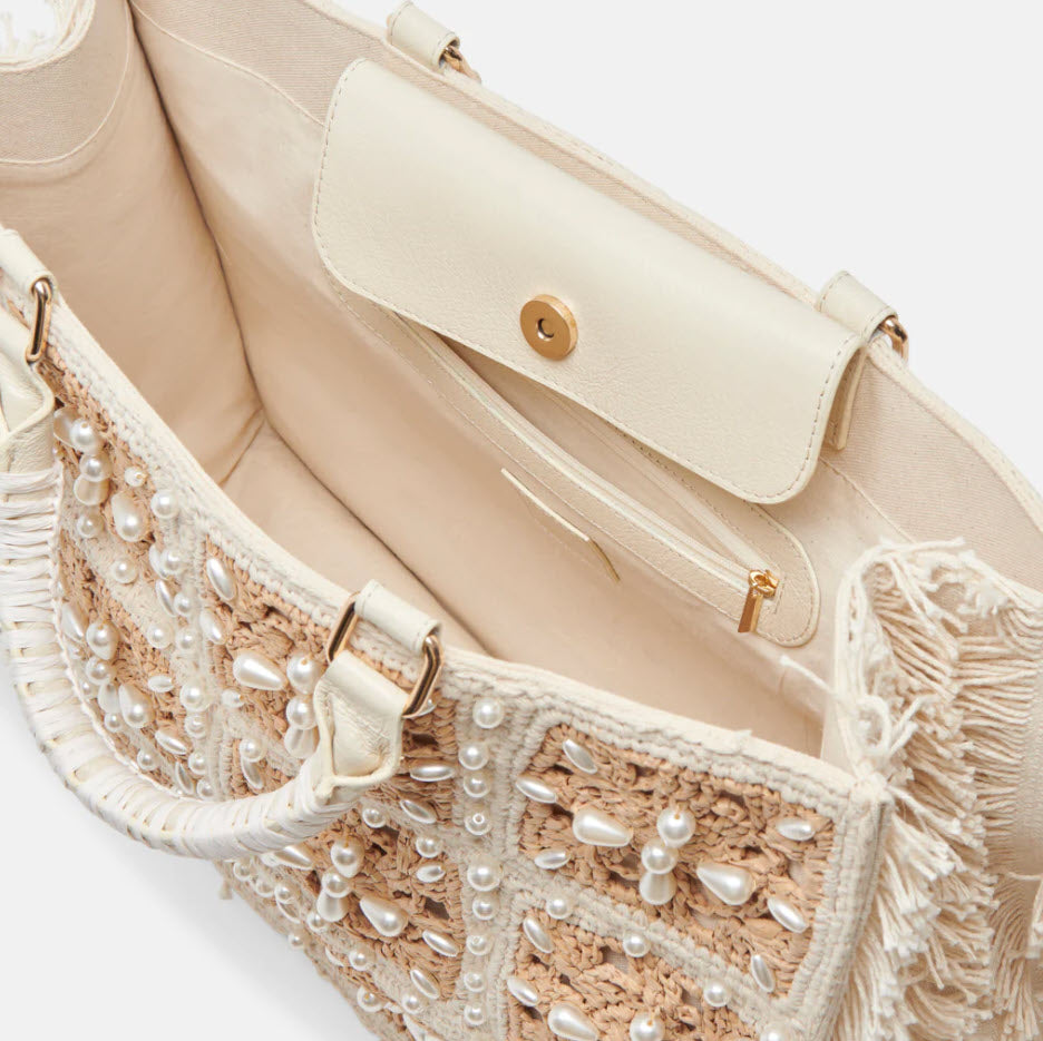 The Crochet Tote in Natural Pearl