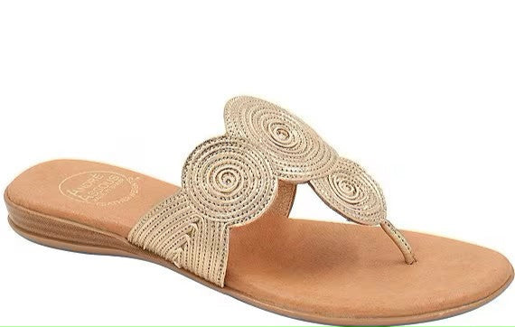 The Textile Swirl Thong Sandal in Platino