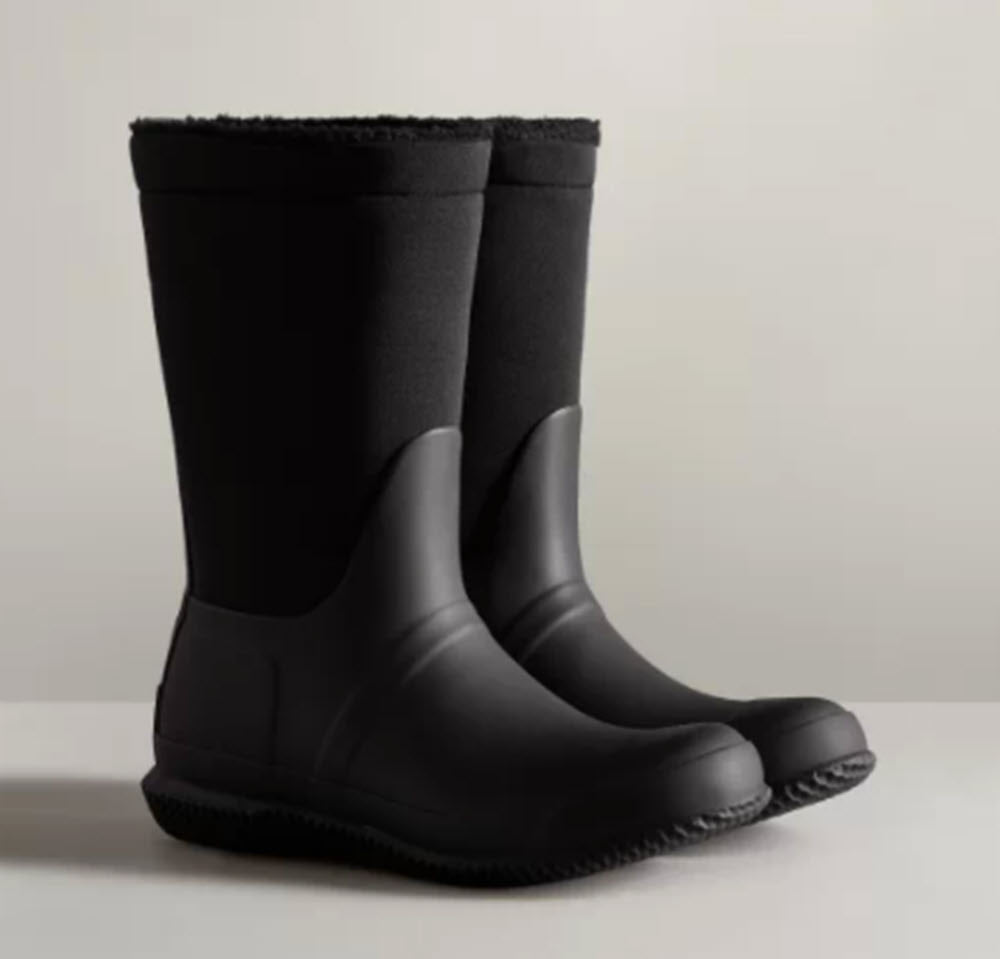 The Roll Top Sherpa Boot by Hunter in Black