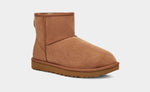 Load image into Gallery viewer, The Ugg Classic Mini II Boot in Chestnut

