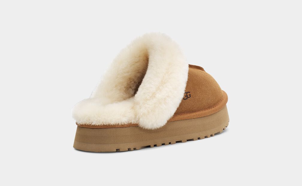 Disquette The Ugg Platform Slipper in Chestnut
