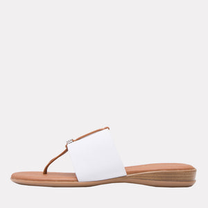 The Elastic Thong Sandal in White