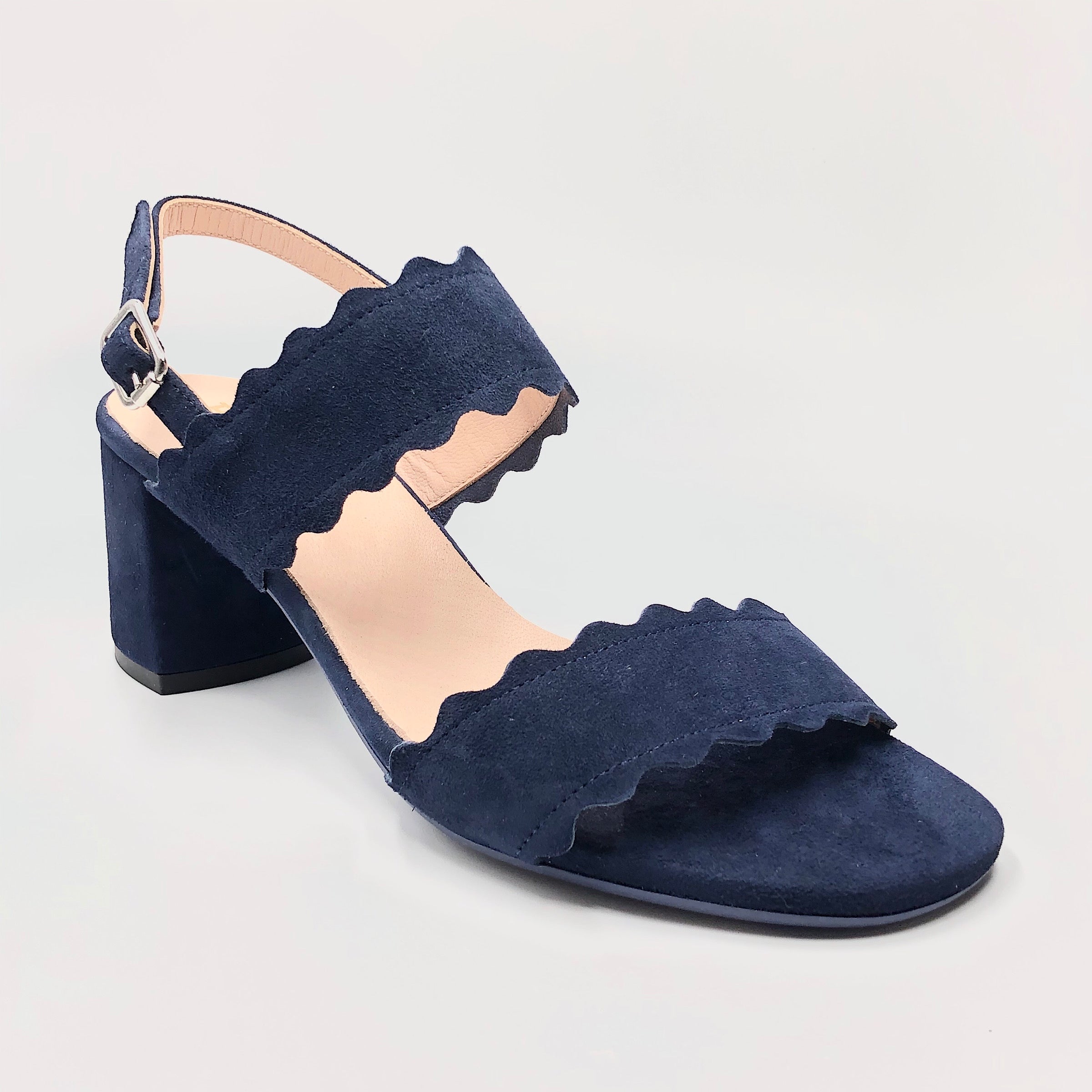 Scallop 2 - The Perfect Sandal in Navy