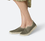 Load image into Gallery viewer, Tulip 139 - The On-The-Go Slip-On in Army
