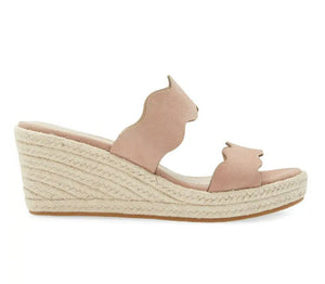 The Scallop Band Espadrille in Latte