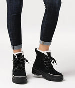 Load image into Gallery viewer, The Lace Snowboot in Black
